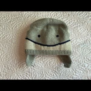 0-3 Gap Whale Hat